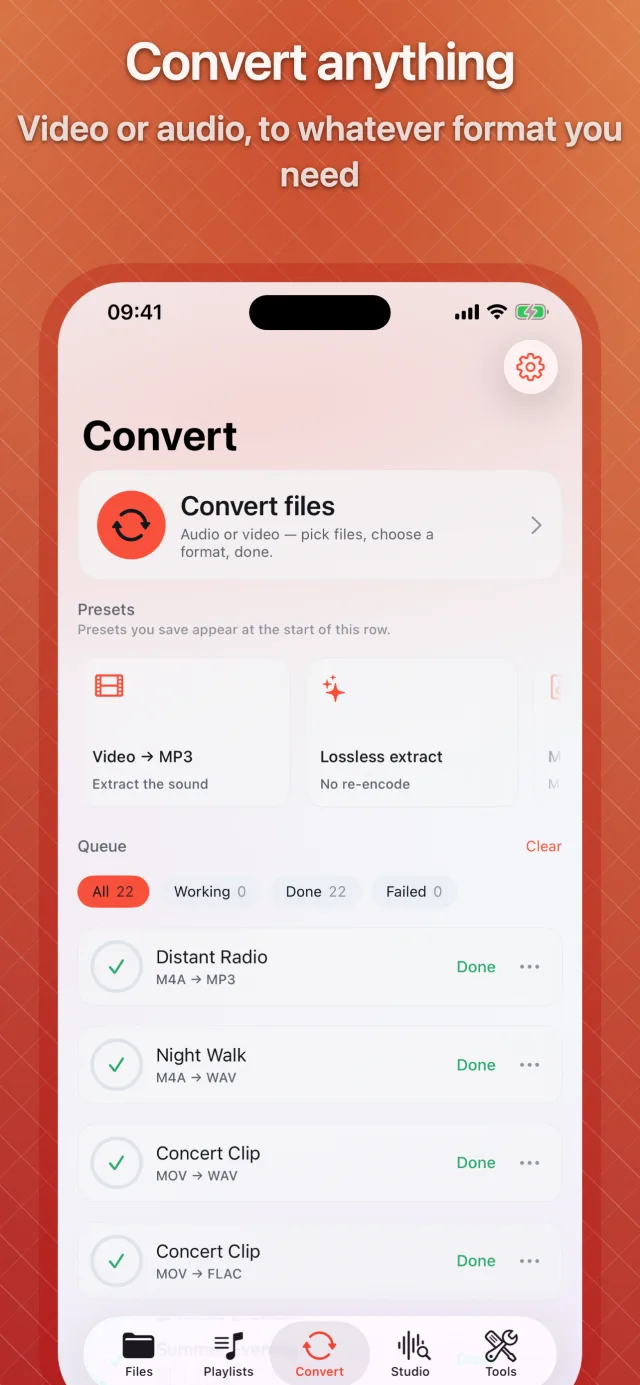 The Convert screen with presets and a running queue